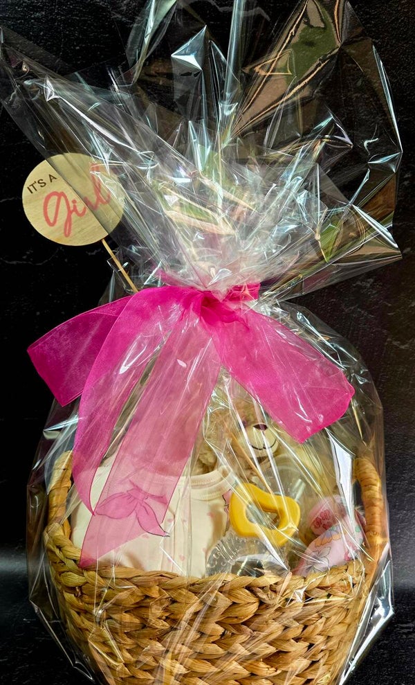 It's A Girl Baby Hamper Classic
