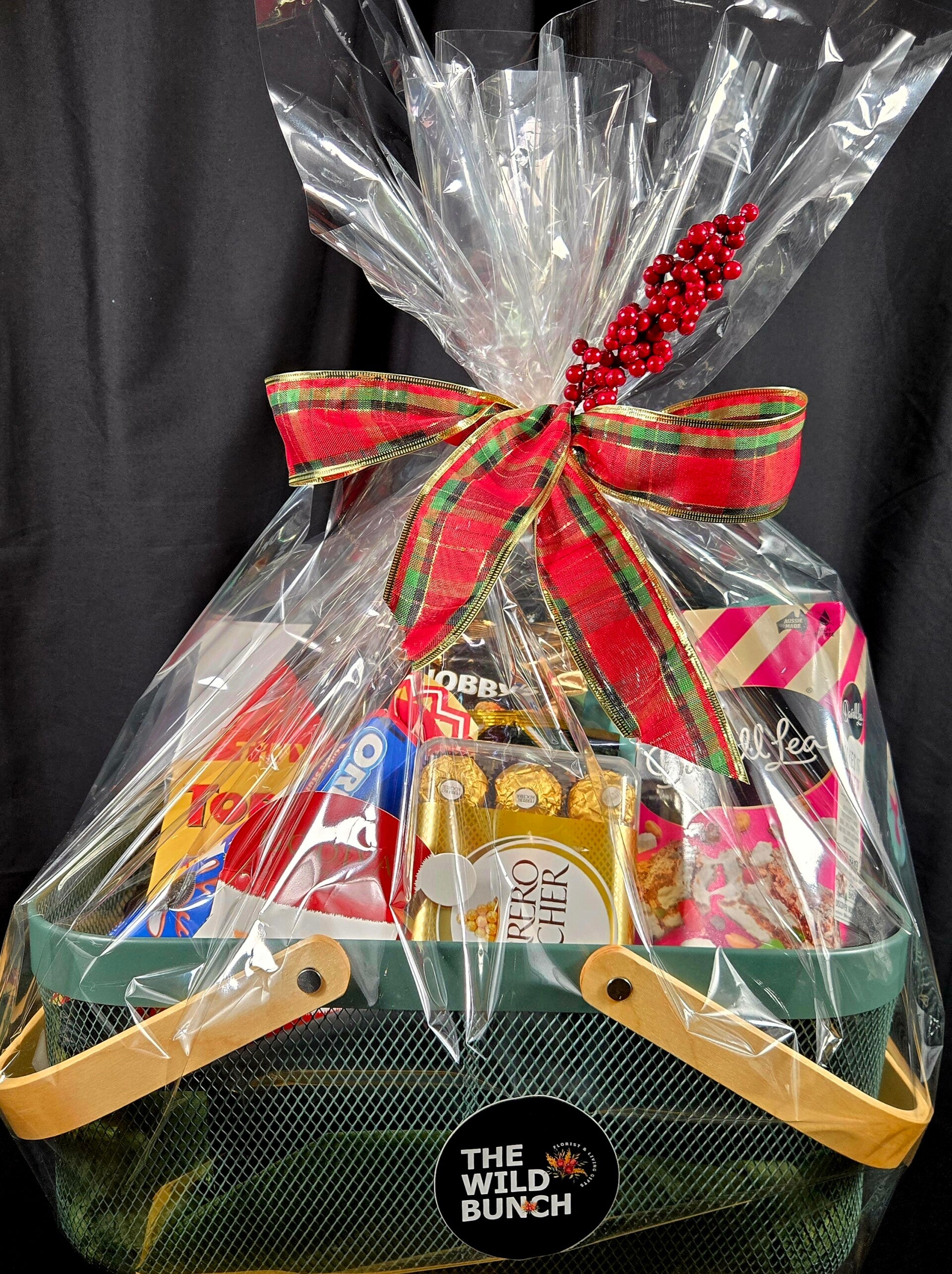 Heavenly Bites & Chocolate Delights Hamper