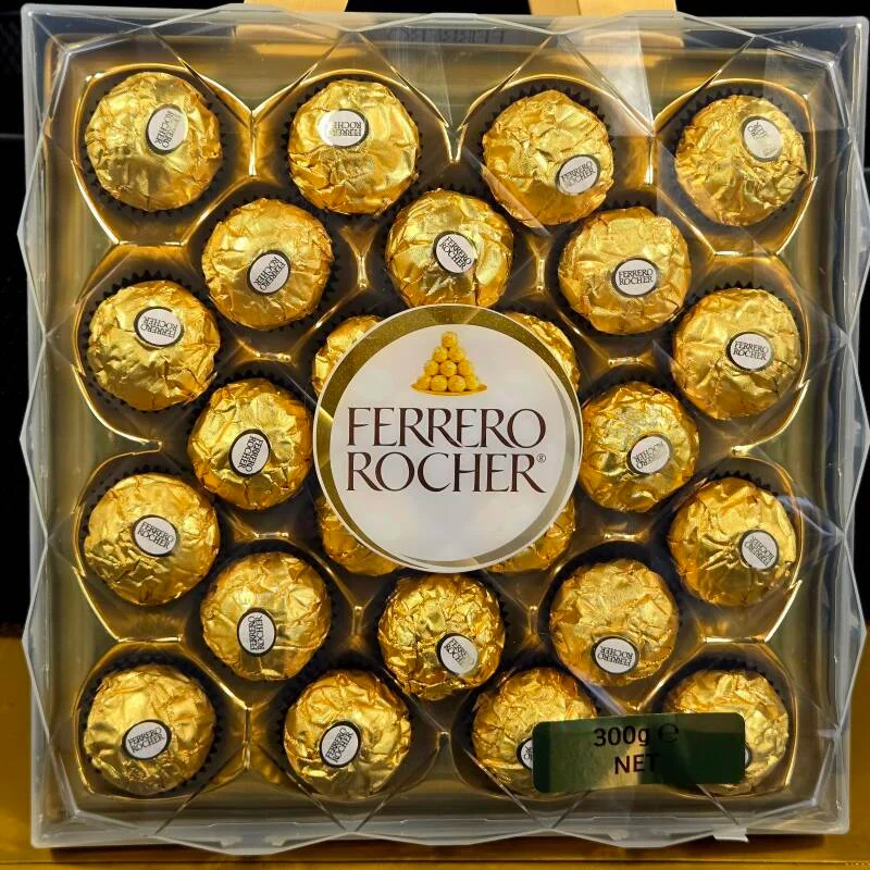 Ferrero Rocher 24 Gift Box