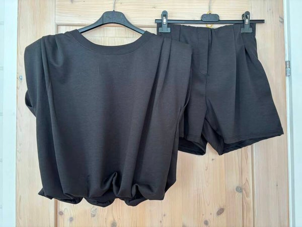 Mooie mouwloze set zwart
