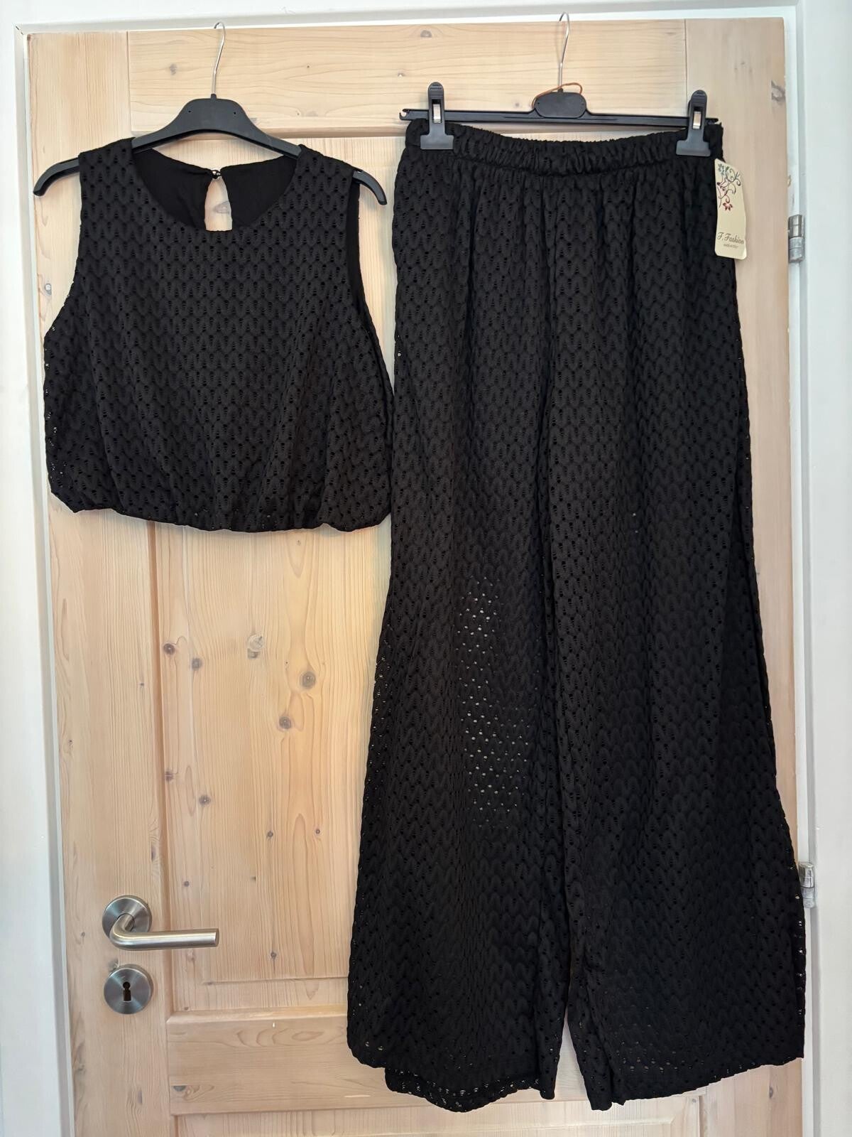 Hele mooie lange set zwart 198