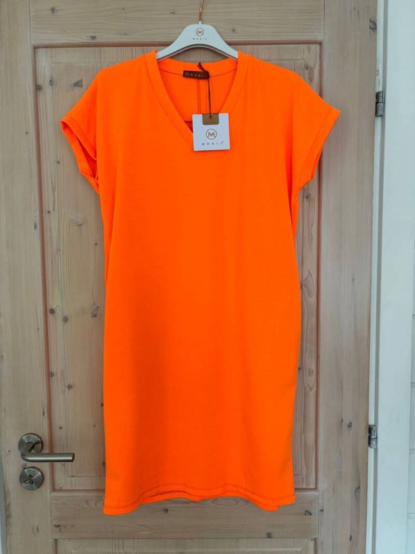 Heel mooi kleed oranje Mooij
