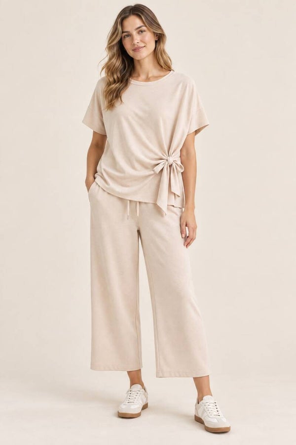 Hele mooie lange set met strik beige
