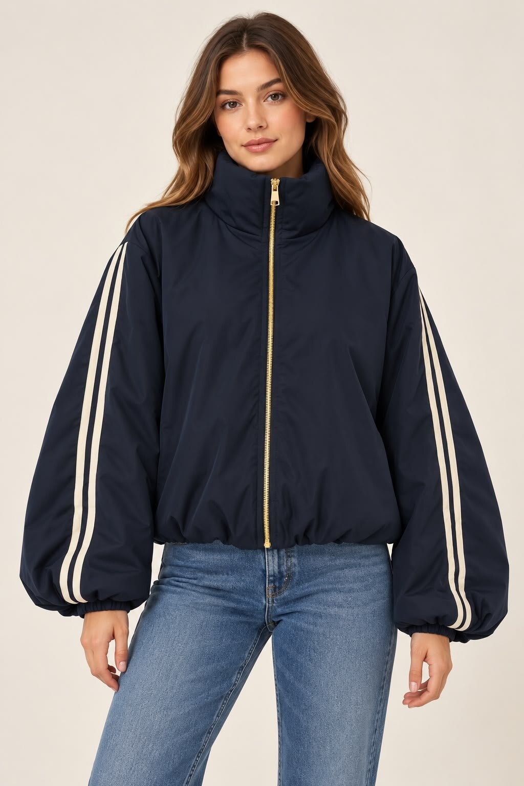 Hele mooie jas met streep donkerblauw 207