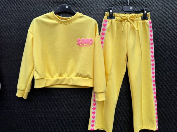 gele set met hartjes