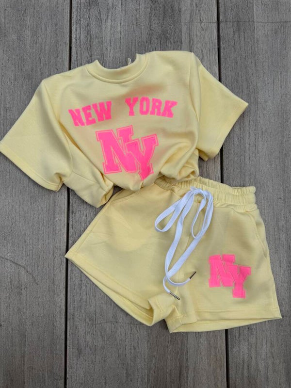 Hele mooie set met crop top NY geel