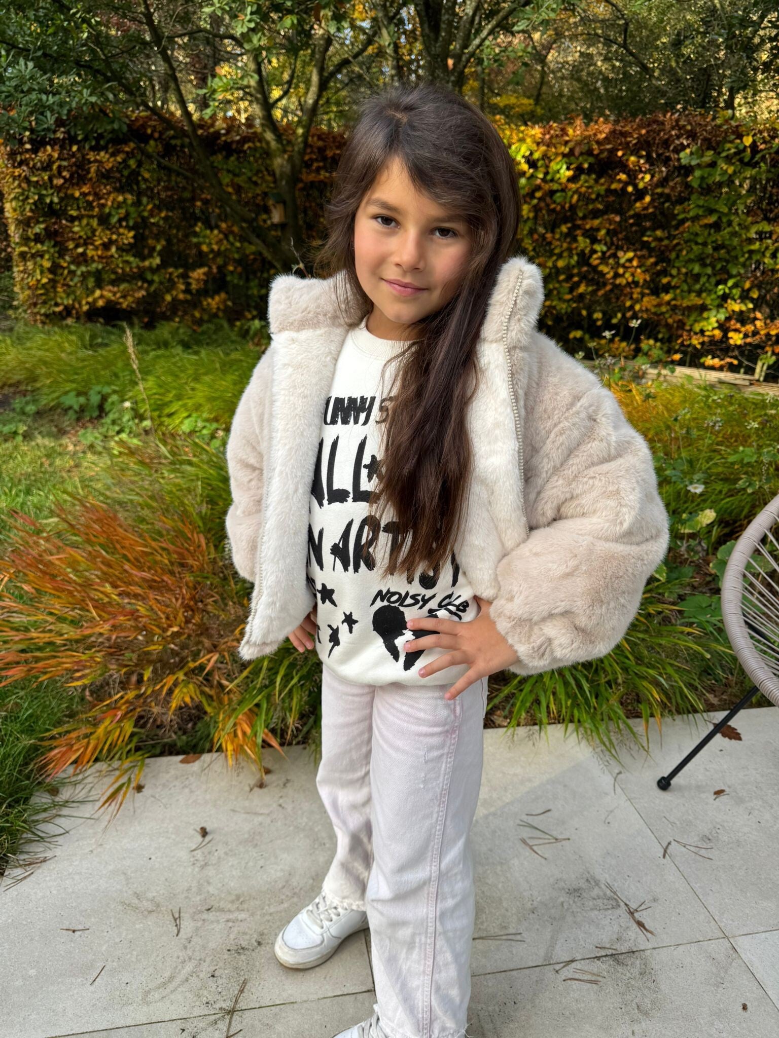 fluffy beige meisjesjas