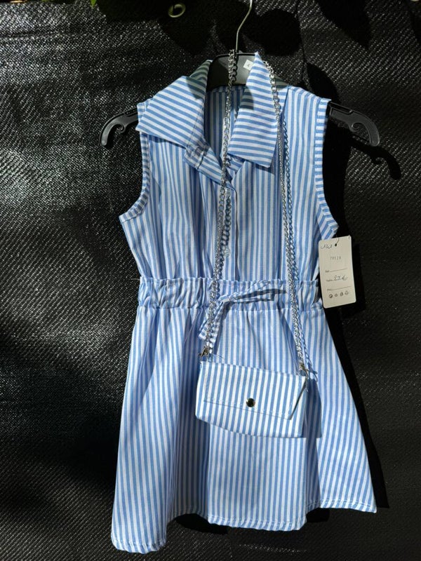 Speels en luchtig kleedje blauw