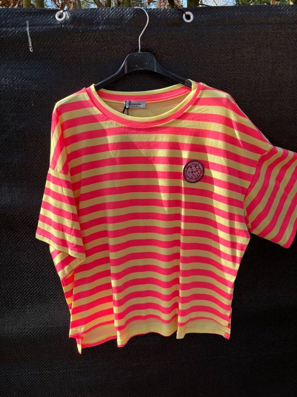 Streepjes t-shirt roze/geel