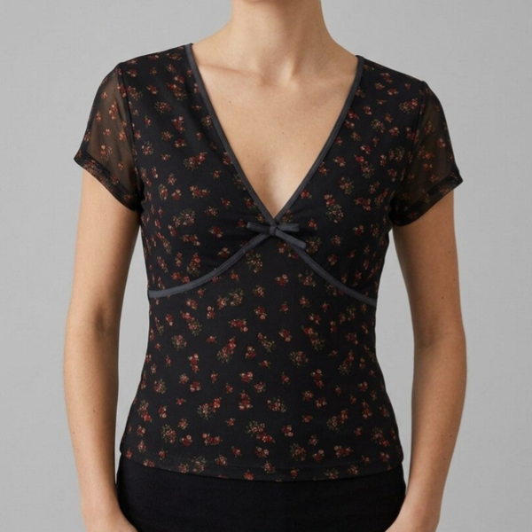 Aéropostale Ditsy Floral Mesh V-Neck Crop Top in Dark Black – Size XL NWT