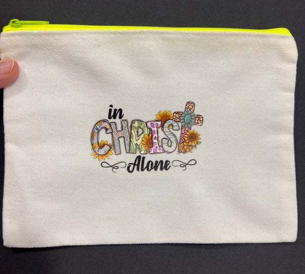 Cavas Zipper Pouch "Christ"
