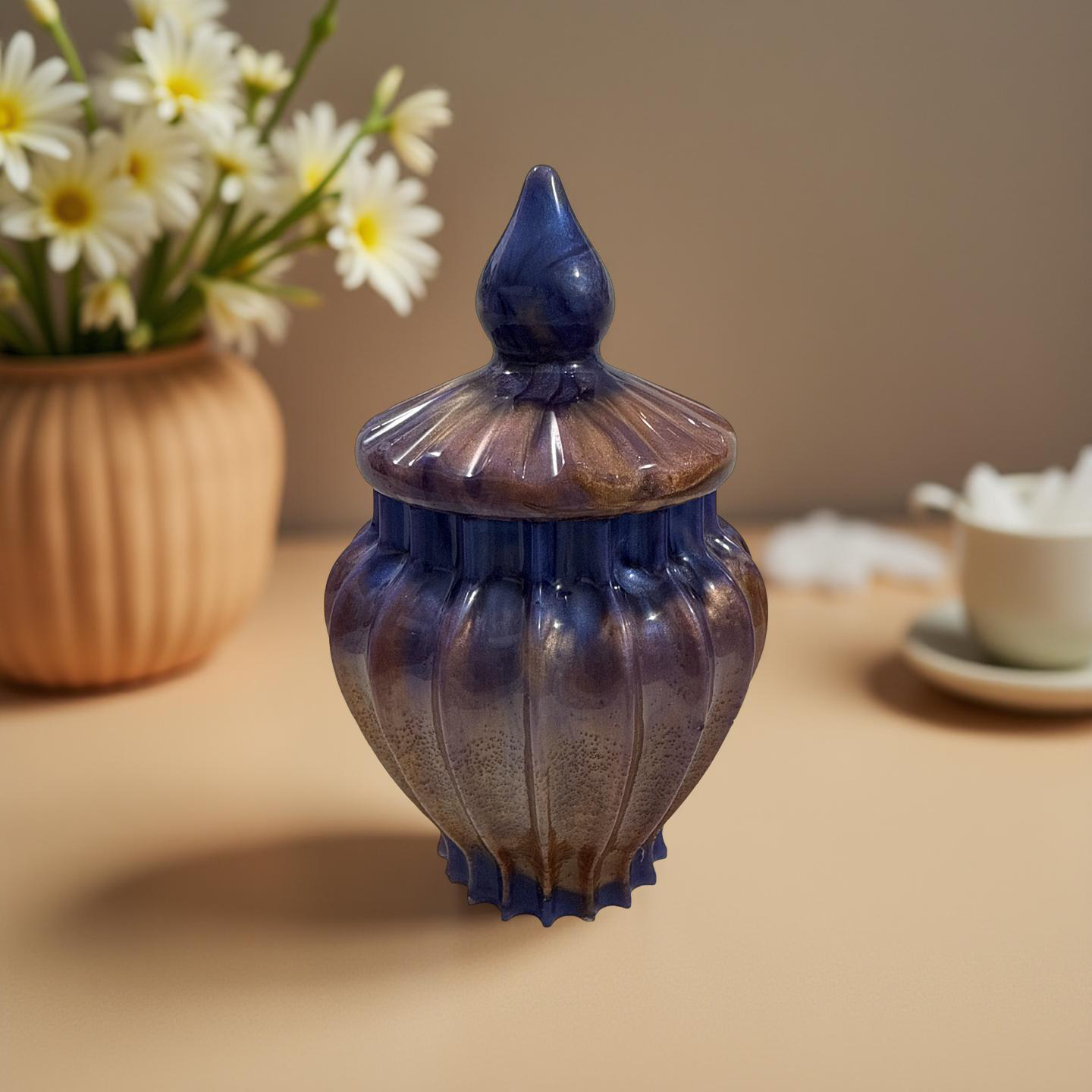 Handcrafted Resin Vintage-inspired, Ribbed Trinket Box