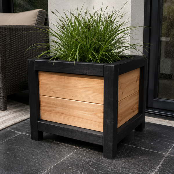 Douglas bloembak met zwart houten frame in vele afmetingen