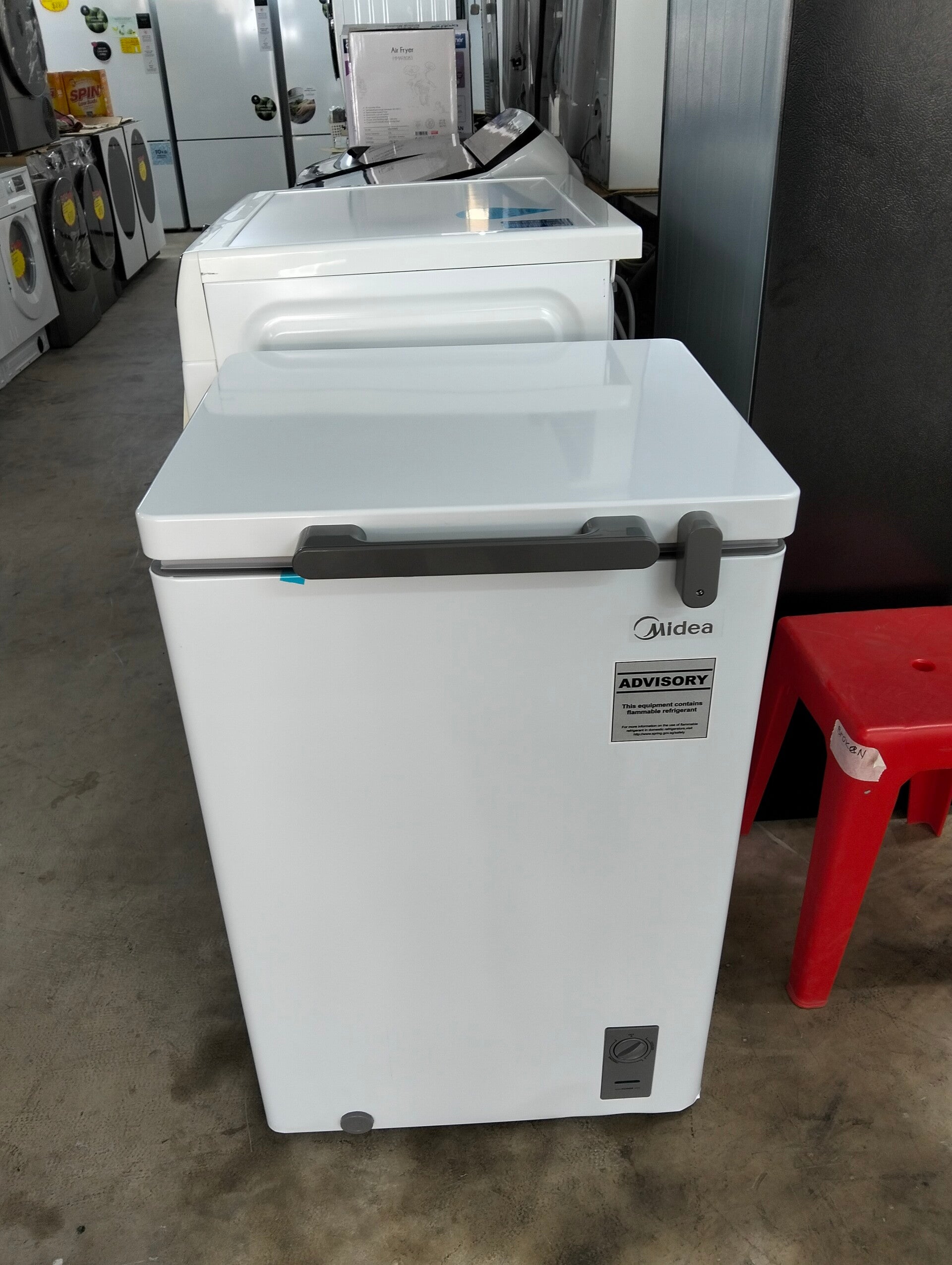 DISPLAY SET- MIDEA 99L CHEST FREEZER MDRC152FZG01-SG (WHITE)