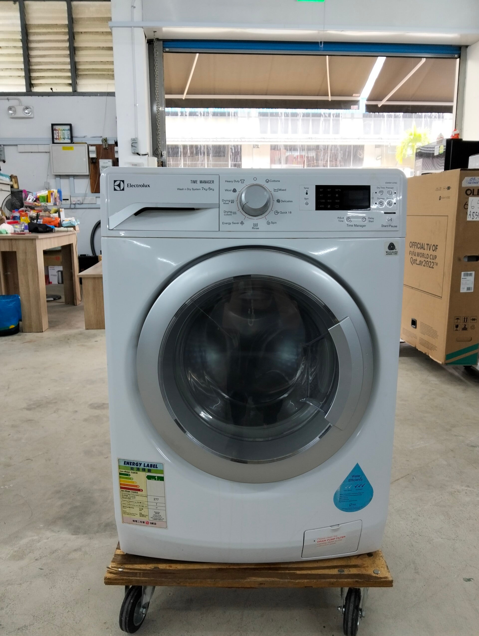 USED - ELECTROLUX 7Kg/5Kg 2In1 WASHER & DRYER