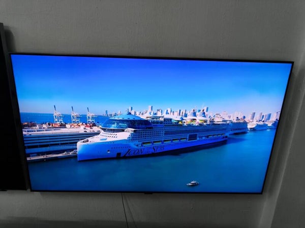 USED SAMSUNG 55" QLED 4K TV Model: QA55Q95TAKKS