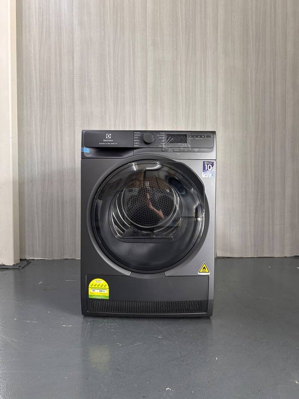 ELECTROLUX 8kg Heatpump Dryer  Ultimate Care 500  Model: EDH803J5SC