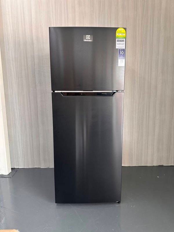 ELECTROLUX 415L 2 DOOR TOP MOUNT REFRIGERATOR FRIDGE BLACK Model: ETM4200A-B