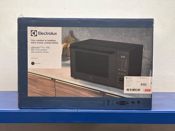 ELECTROLUX 30L Microwave Oven AIRFRY/ CONVECTION Model : EMC30D22BM