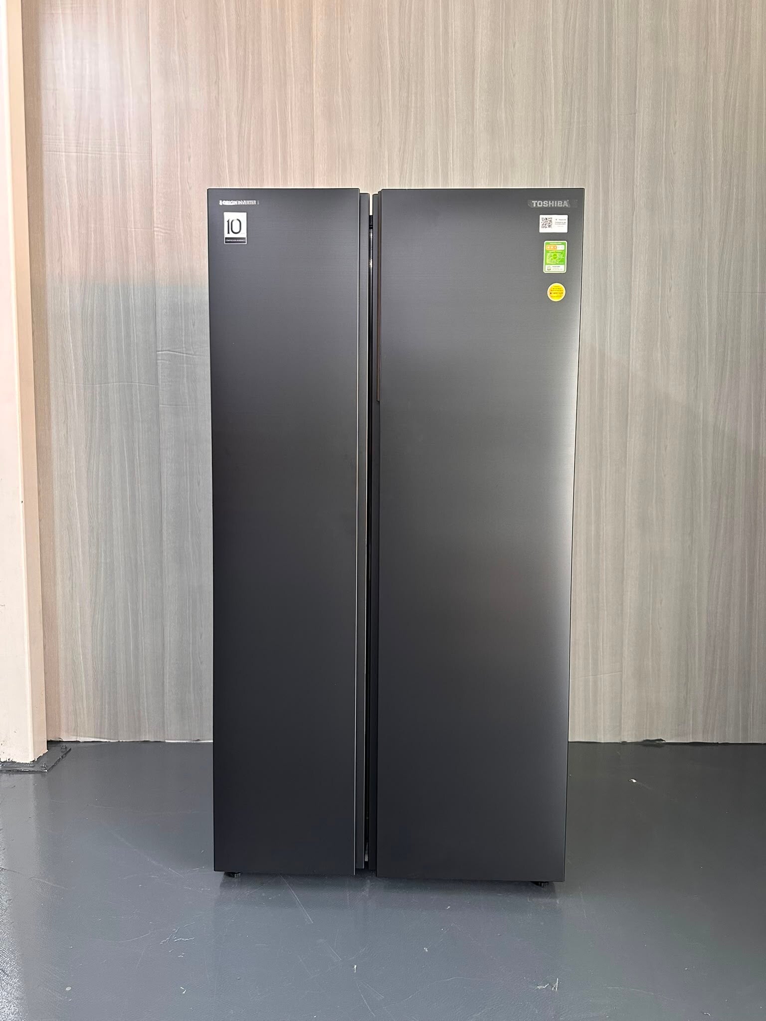 TOSHIBA 711L Side By Side Refrigerator Fridge  Model: GR-RS910WI-PMV