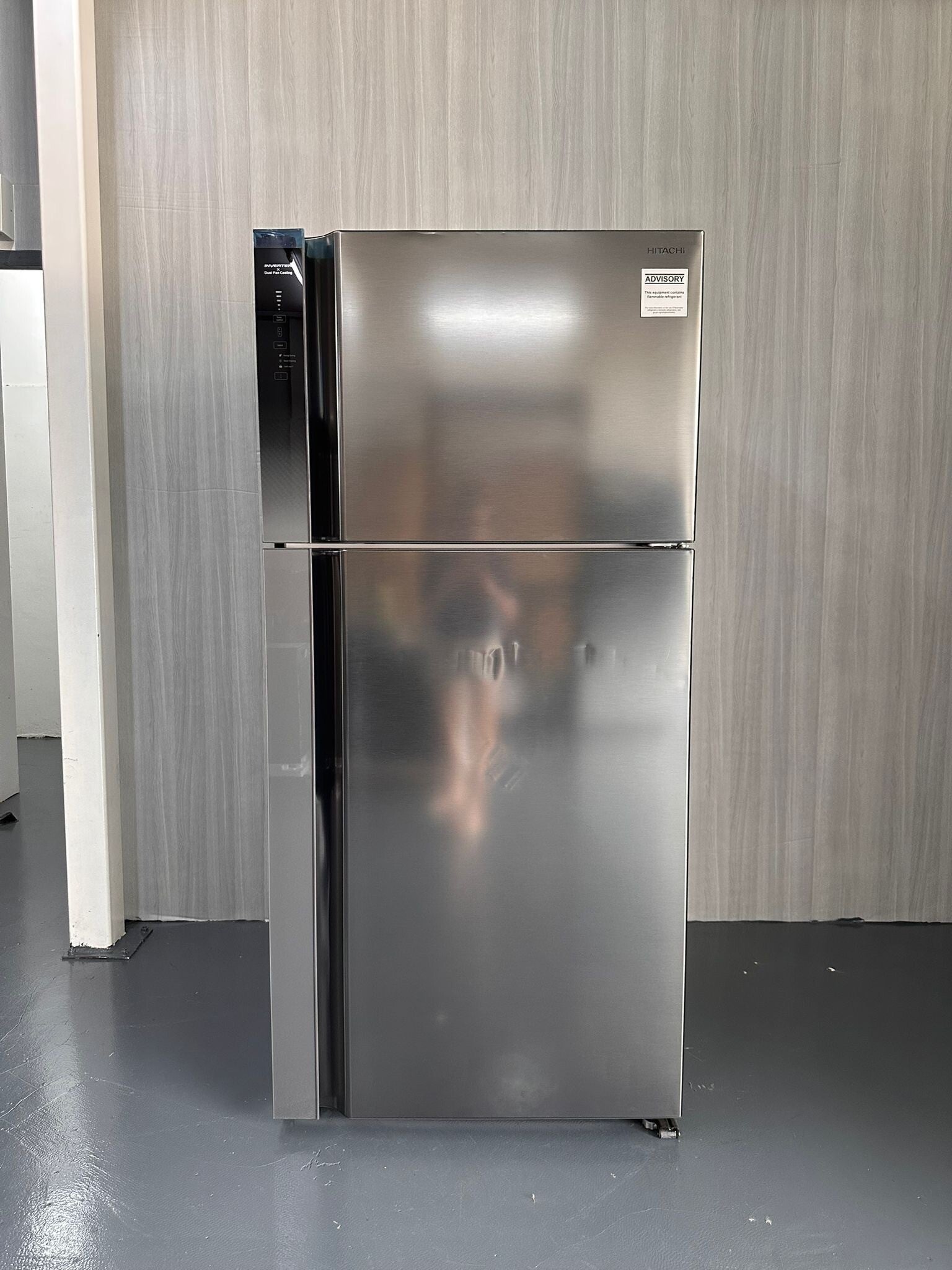 HITACHI 545L 2 Door Refrigerator Fridge 3Ticks  Model : R-V690P7MS-BSL