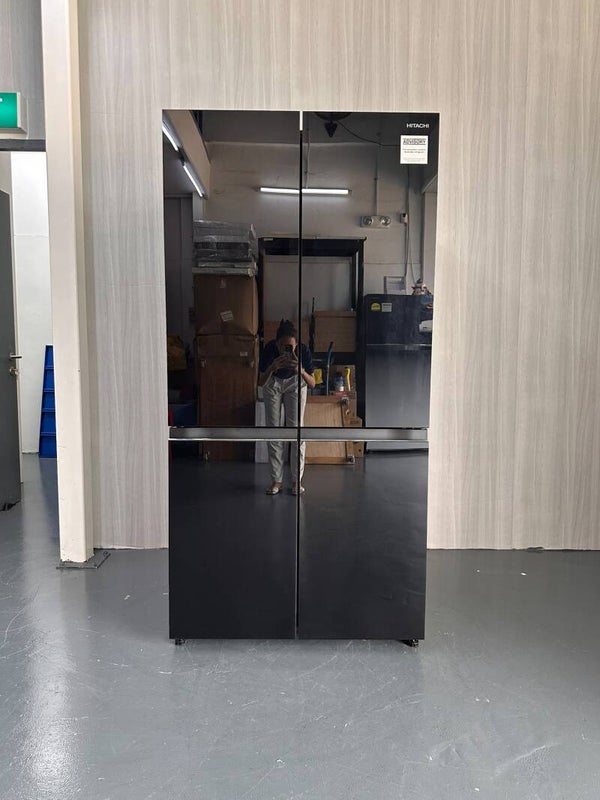HITACHI 569L SIDE BY SIDE FRENCH DOOR 4 DOOR REFRIGERATOR FRIDGE Black Model: R-WB640PMS1-5-GCK