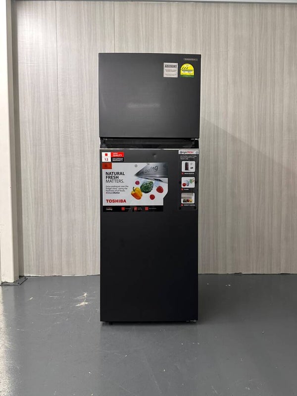 TOSHIBA 461L 2 DOOR REFRIGERATOR FRIDGE TOP MOUNT FREEZER  Model: GR-RT624WE-PMX(06S)