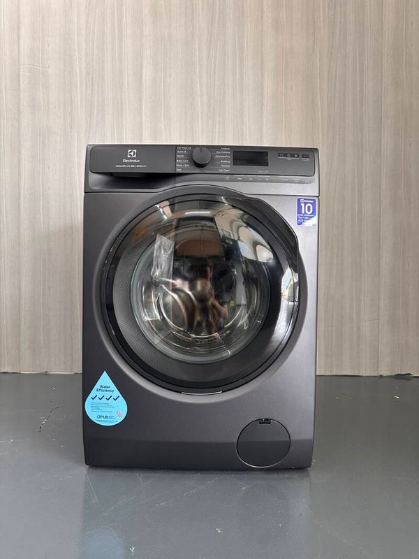 ELECTROLUX 9kg Front Load Washing Machine Washer  *UltimateCare 500* Model:EWF9023P5SC