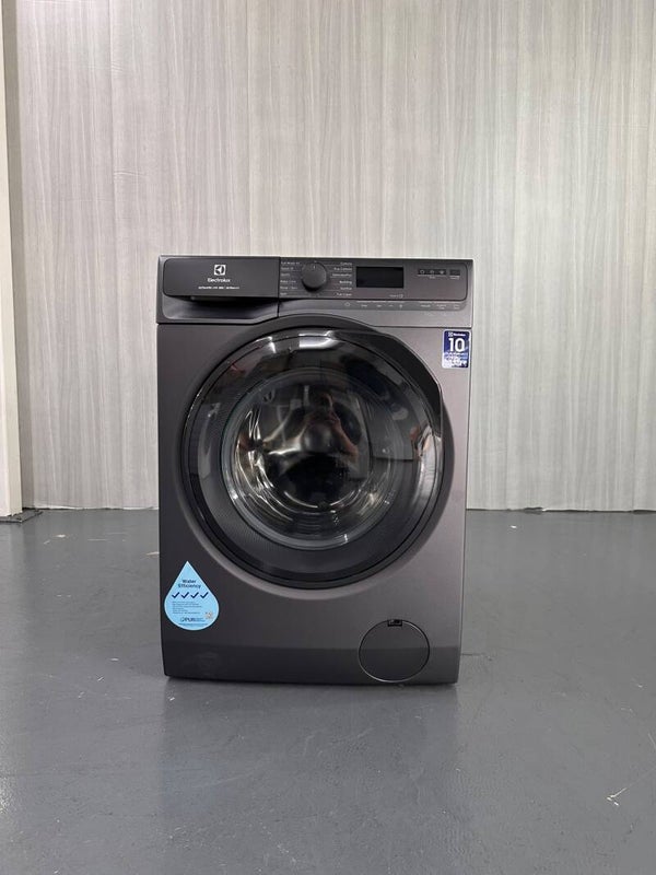 ELECTROLUX 10KG FRONT LOAD WASHING MACHINE WASHER  *ULTIMATECARE™️ 500* Model: EWF1023P5SC