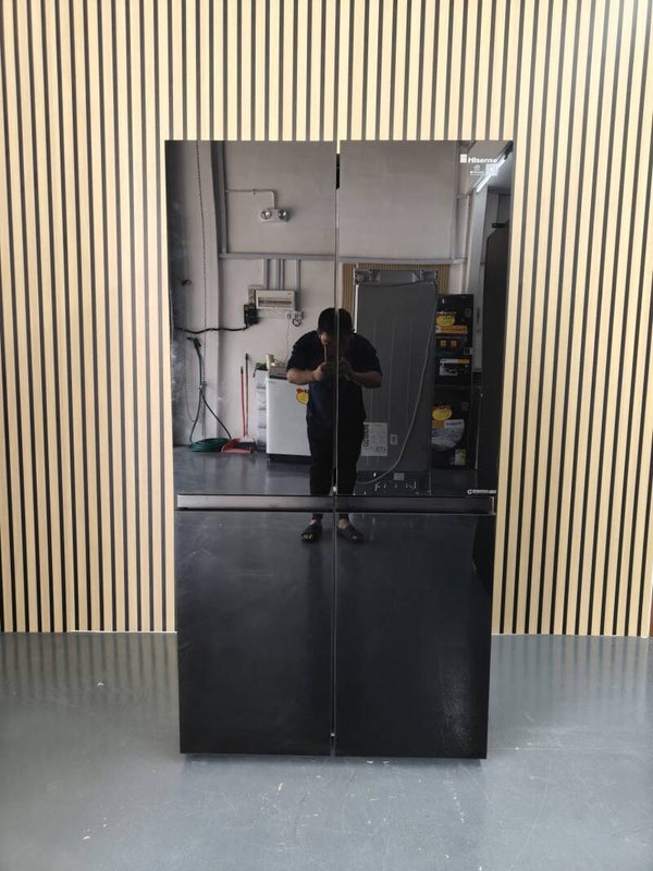 HISENSE  MULTIDOOR FRIDGE 611L Model: RQ768N4SBU