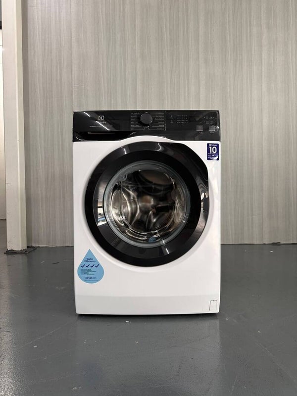 ELECTROLUX 8KG WASHER WASHING MACHINE WASHER ULTIMATECARE 300  Model: EWF8024D3EC