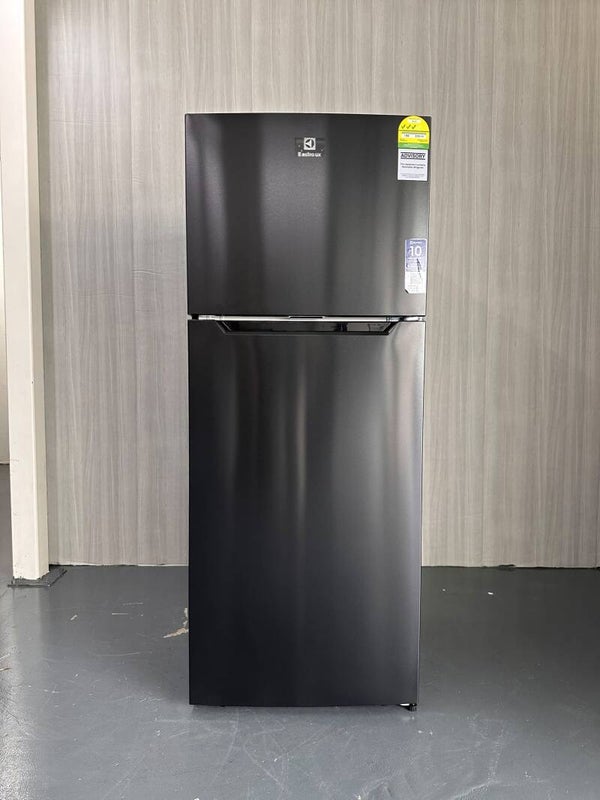 ELECTROLUX 415L 2 DOOR TOP MOUNT REFRIGERATOR FRIDGE BLACK Model: ETM4200A-B