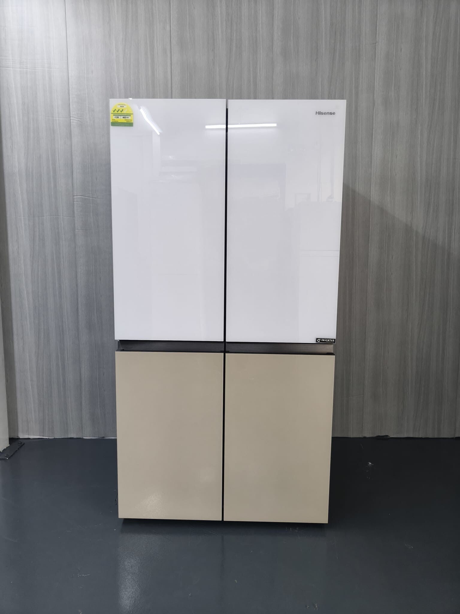 HISENSE 611L MUILTDOOR 4 DOOR REFRIGERATOR FRIDGE  Model: RQ768N4SW-KU