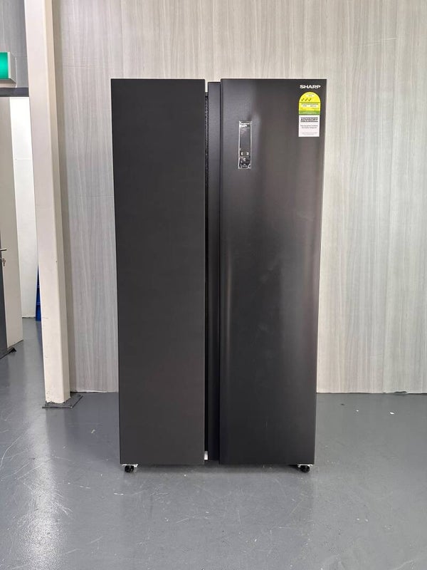 SHARP 532L Sise By Side Door Refrigerator Fridge  Model : SJ-SS52ES3-DS