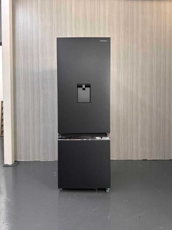 TOSHIBA 322L BOTTOM MOUNT WITH WATER DISPENSER REFRIGERATOR FRIDGE  Model: GR-RB405WE-PMX(06S)