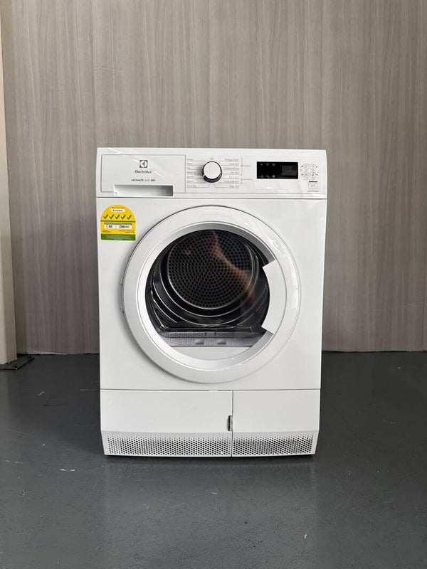 ELECTROLUX 8kg Heatpump Dryer  Ultimate Care 300 Model: EDH804H3WB