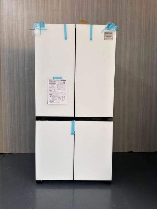 HITACHI 576L Multi Door French Bottom Freezer Refrigerator Fridge  Model : R-WB780VMS3X-MGW