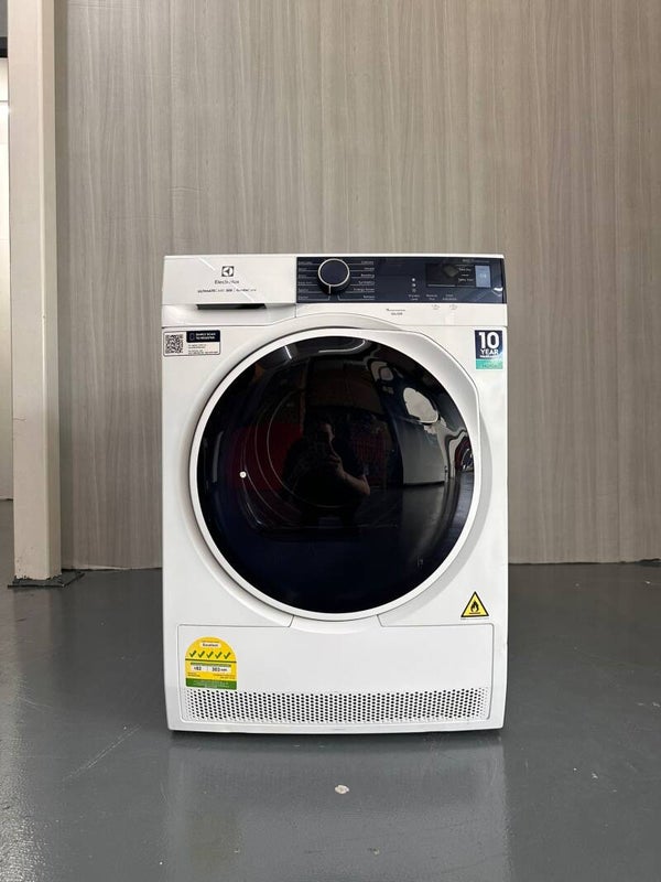 USED ELECTROLUX 8kg Heatpump Dryer  Model: EDH804H5WB