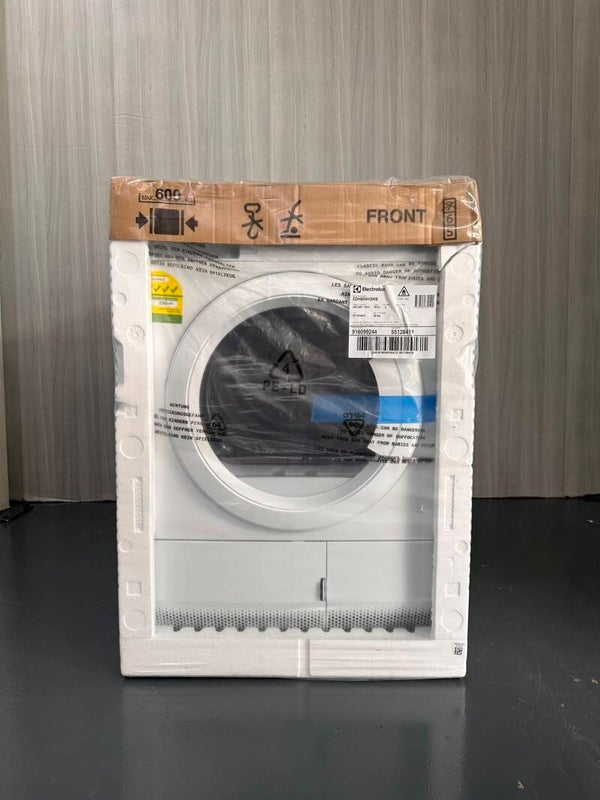ELECTROLUX 8kg Heatpump Dryer  Ultimate Care 300 Model: EDH804H3WB
