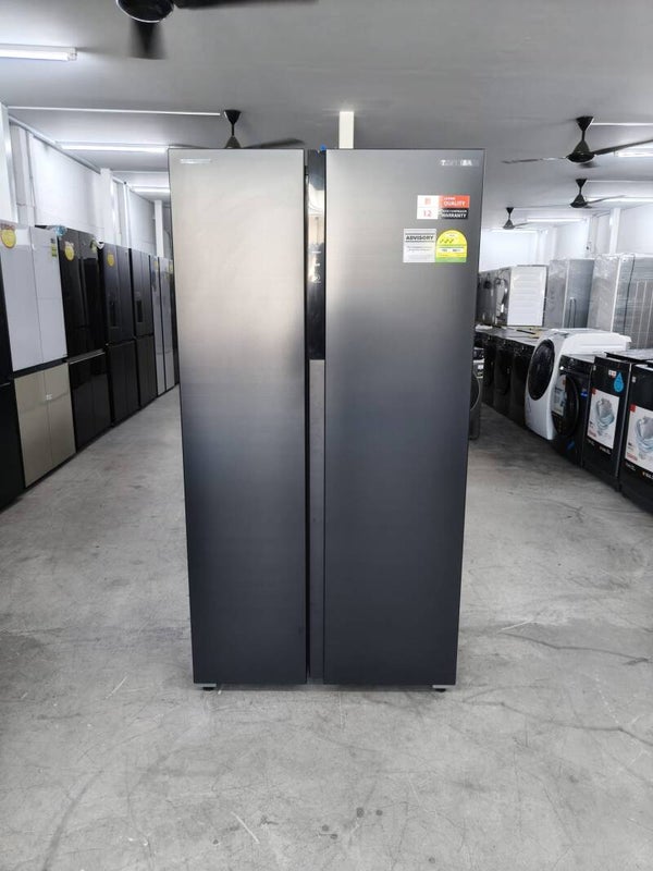 TOSHIBA 601L SIDE BY SIDE FRIDGE GR-RS780WI-PMX(06) Display Set