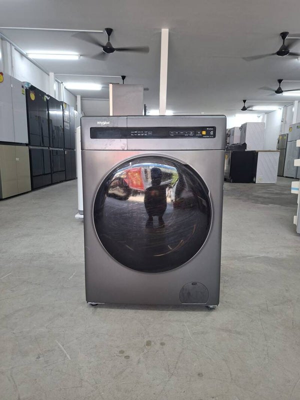 USED WHIRLPOOL  11kg/7kg washer/dryer Model : WWEB11702GG
