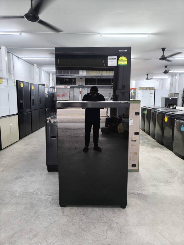 DISPLAY SET TOSHIBA 597L 2 - Door Fridge (Black) Model: GR-RT835WE-PGX(XK)