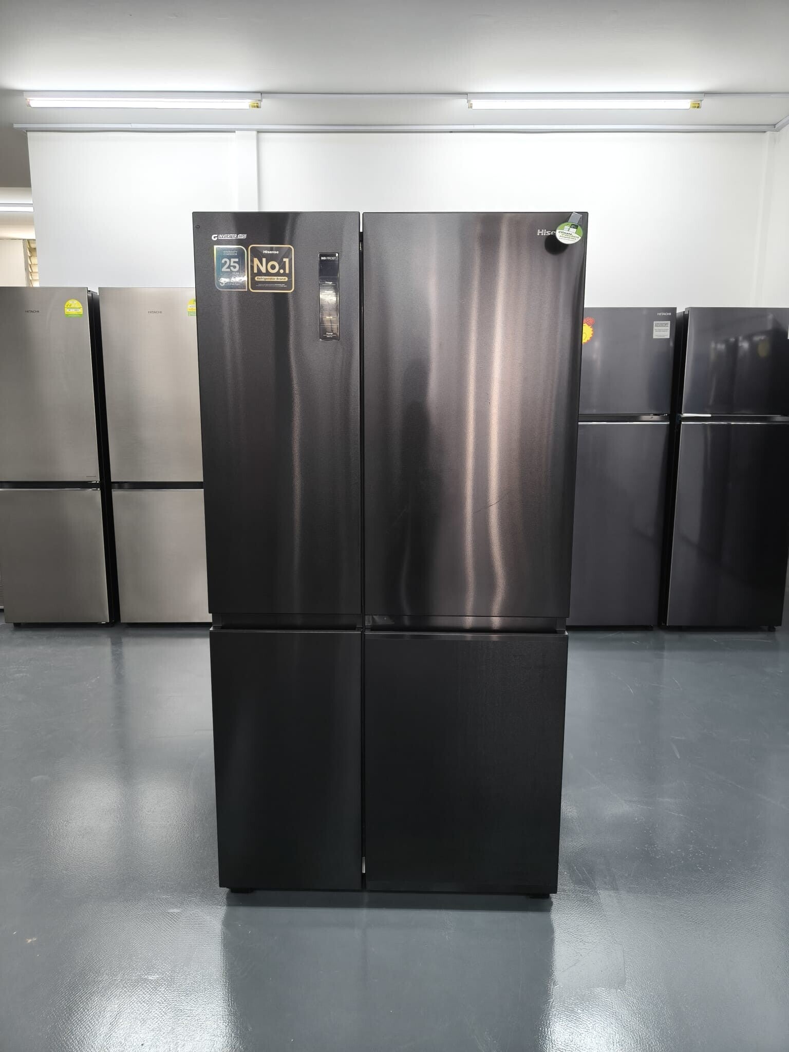 HISENSE 780L Side By Side Inverter Refrigerator Model: RS869N4ABV