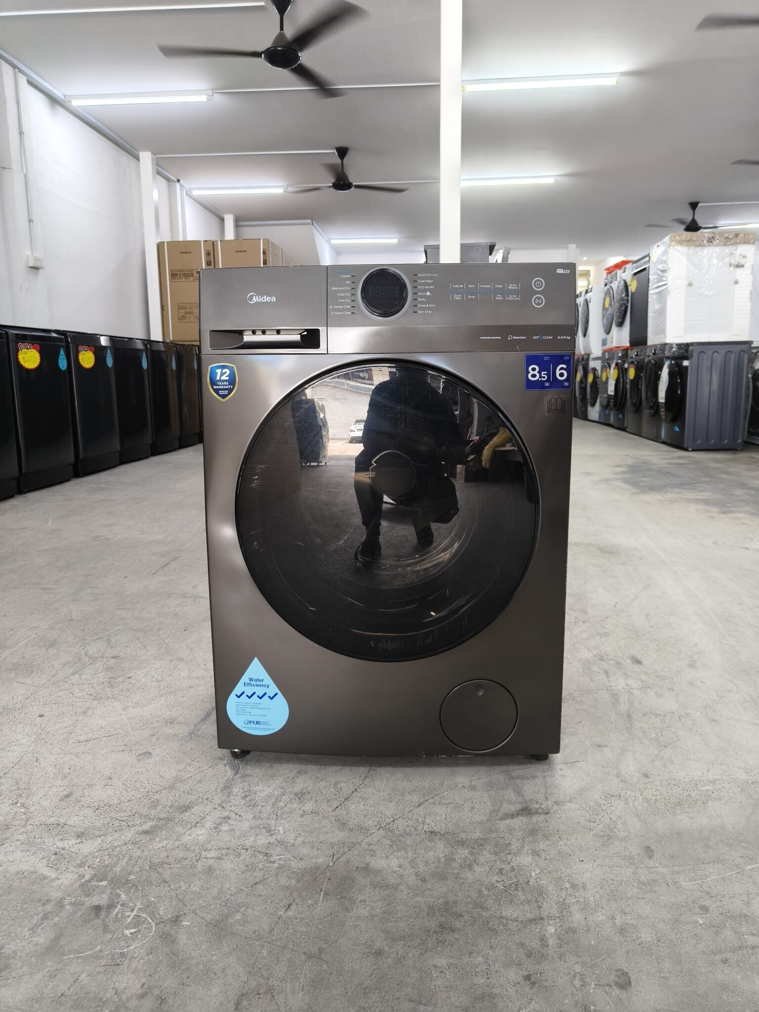 USED MIDEA 8.5/6kg washer cum dryer Model: MF200D85B