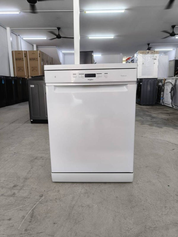 USED WHIRLPOOL 14 Place Settings Dishwasher Model:WFC3C33PF