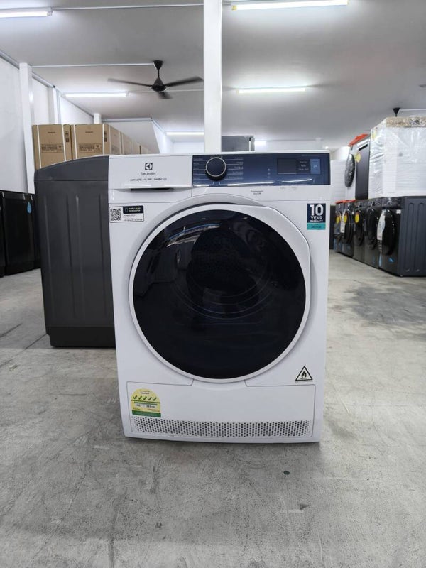 USED ELECTROLUX 8kg Heatpump Dryer Model: EDH804H5WB