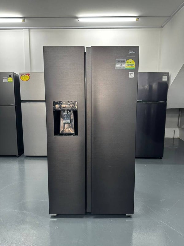MIDEA 574L SIDE BY SIDE FRIDGE WITH ICE MAKER AND WATER DISPENSER Model: MDRS761MYC45SG Display set