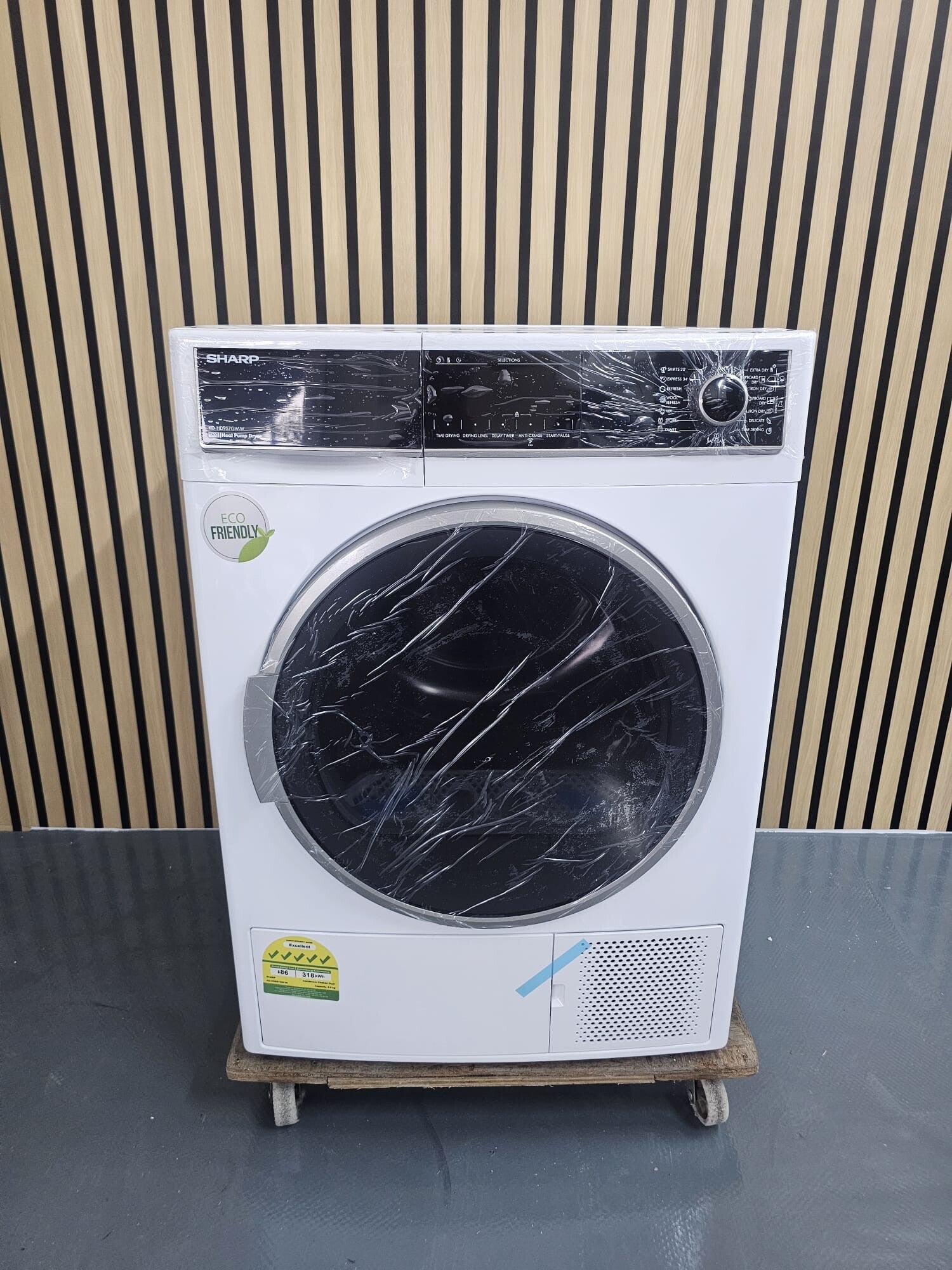 SHARP 9KG HEAT PUMP DRYER Model: KD-HD9S7GW-W