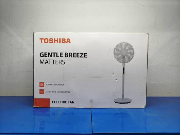 TOSHIBA 14" DC STAND FAN Model: FDSC35SG(W)