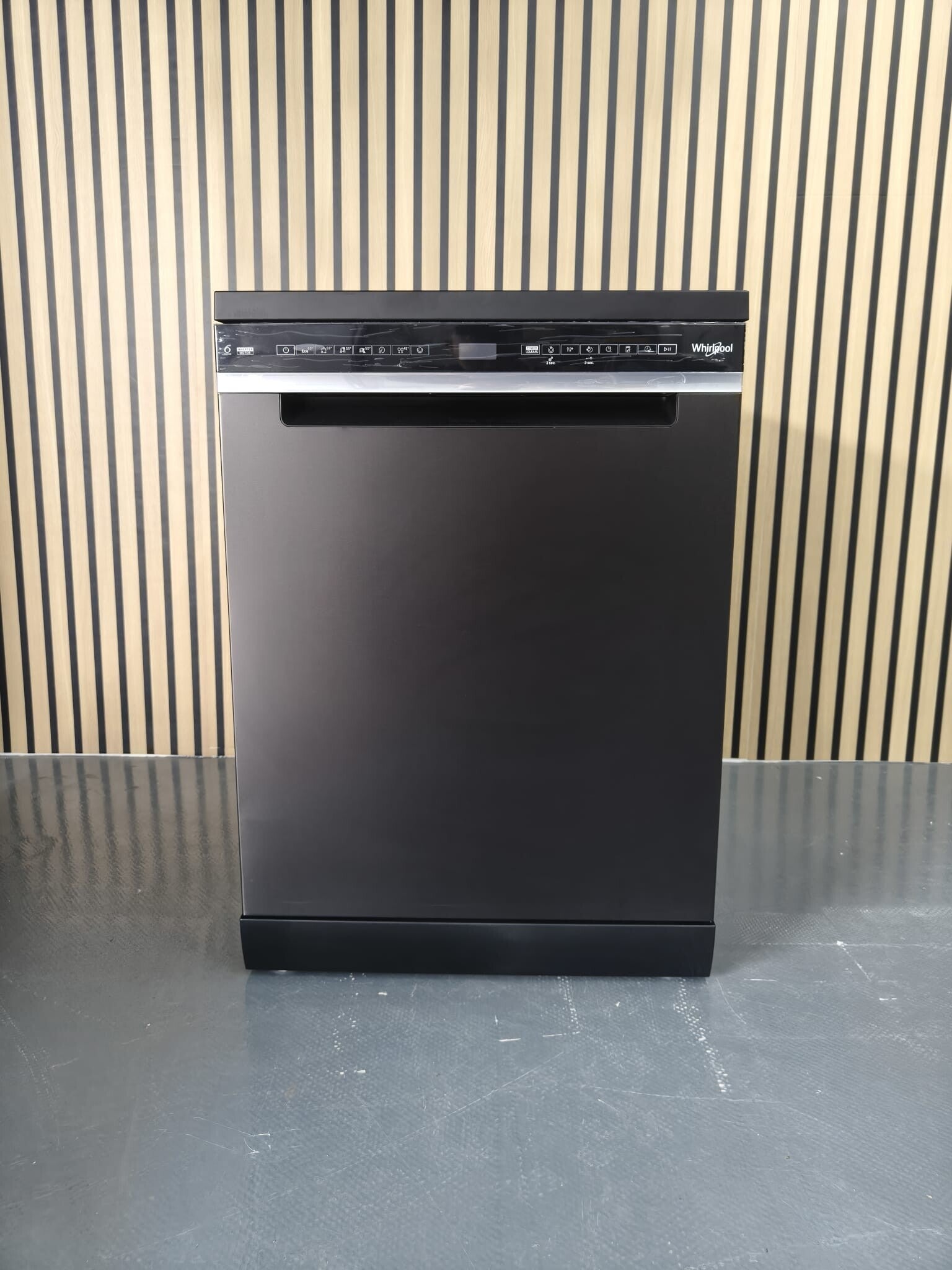 WHIRLPOOL Dishwasher Model:WDFS3L5PBSSG